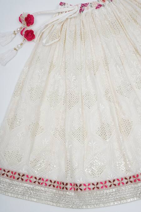 Buy_Little Bansi_White Cotton Embroidery, Sequins, Gota Patti, Zari Floral Pattern Lehenga Set 