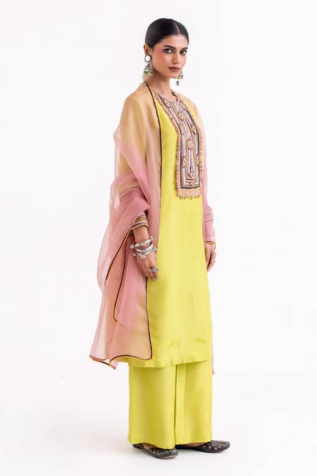 Shop_Garo_Yellow Silk Embroidery Round Neck Tribal Kurta Set _Online_at_Aza_Fashions