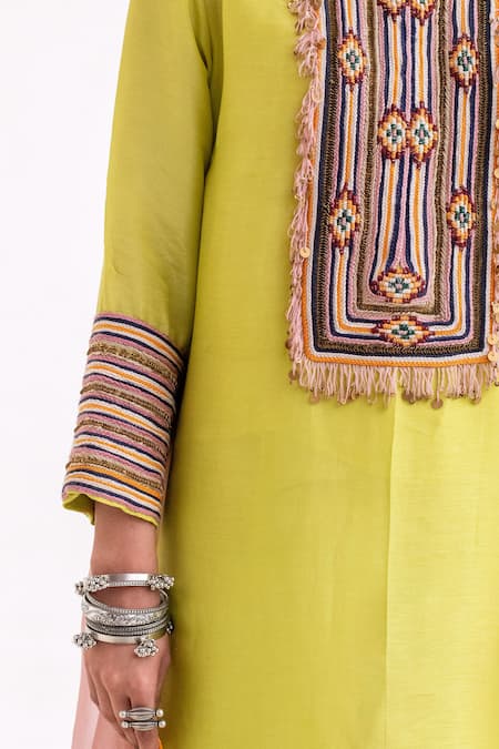 Garo_Yellow Silk Embroidery Round Neck Tribal Kurta Set _at_Aza_Fashions
