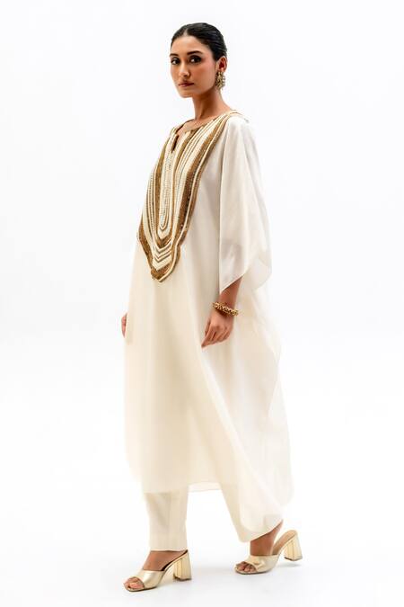 Garo_Off White Silk Embroidery Round Neck Kaftan With Pant _Online_at_Aza_Fashions