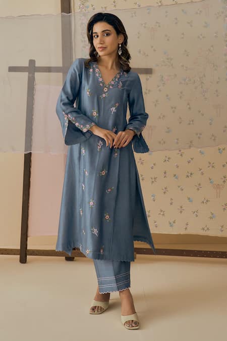 Bhawna Sethi_Blue , Cotton, Silk, Organza Embroidery Neer Floral Kurta Set _at_Aza_Fashions