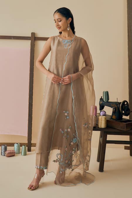 Bhawna Sethi Beige Chanderi Cotton, Silk, Chanderi, Cotton, Saaz Ribbon Placement Kurta Set 