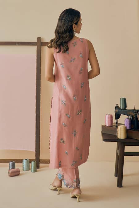 Bhawna Sethi Gulnaar Placement Embroidered Kurta Set 