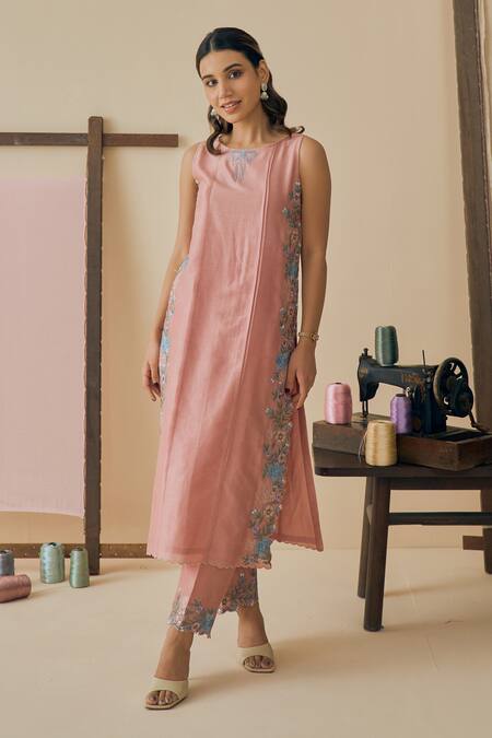 Shop_Bhawna Sethi_Pink Chanderi Silk, Cotton, Chanderi, Silk, Organza Gulnaar Placement Kurta Set _Online_at_Aza_Fashions