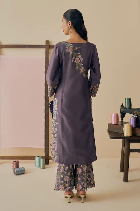 Bhawna Sethi Kumud Threadwork Embroidered Kurta Set 