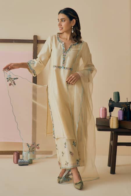 Bhawna Sethi Yellow Cotton, Silk, Chanderi, Organza Embroidery V-neck Savera Kurta Pant Set 
