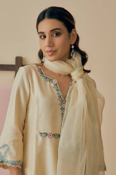 Shop_Bhawna Sethi_Yellow Cotton, Silk, Chanderi, Organza Embroidery V-neck Savera Kurta Pant Set 