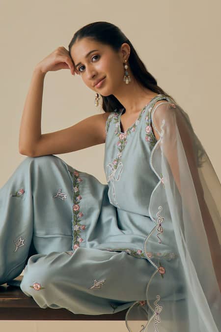 Buy_Bhawna Sethi_Sky Blue Chanderi Cotton, Silk, Organza Embroidery V-neck Aasmani Kurta Set 