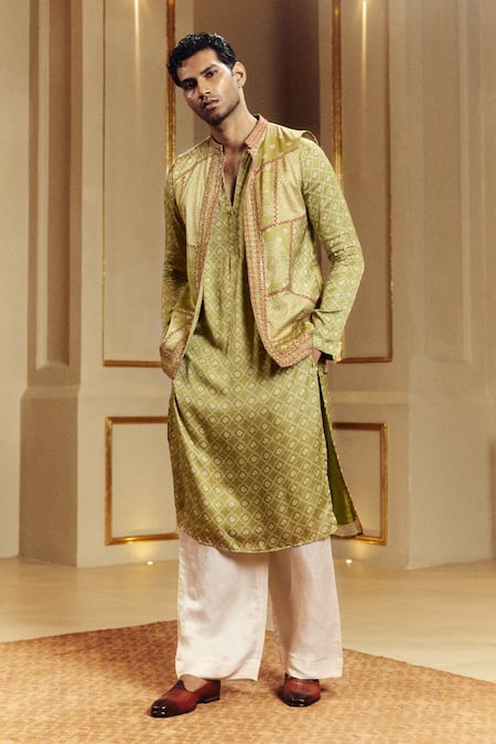 Punit Balana Bandhani Pattern Bundi Kurta Set 