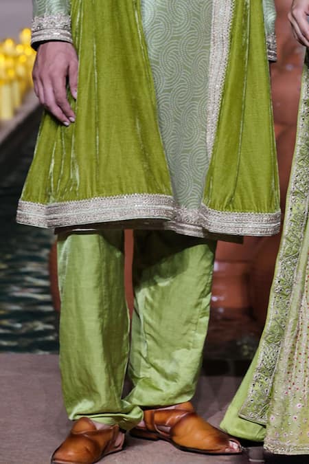 Punit Balana_Green Chanderi Silk, Velvet, Satin Embroidery Bandhani Pattern Kurta And Pant Set _Online_at_Aza_Fashions