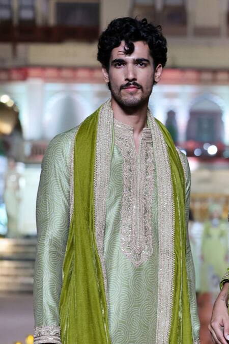 Buy_Punit Balana_Green Chanderi Silk, Velvet, Satin Embroidery Bandhani Pattern Kurta And Pant Set _Online_at_Aza_Fashions