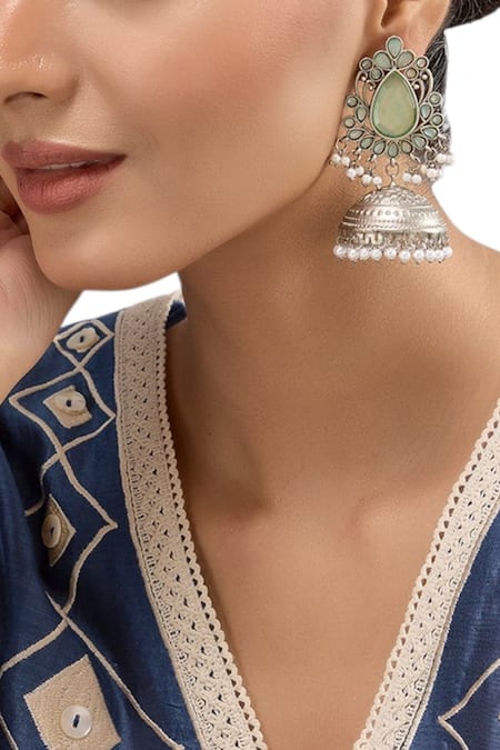 Auraa Trends Silver Plated Stones, Pearls Teardrop Kundan Earrings 