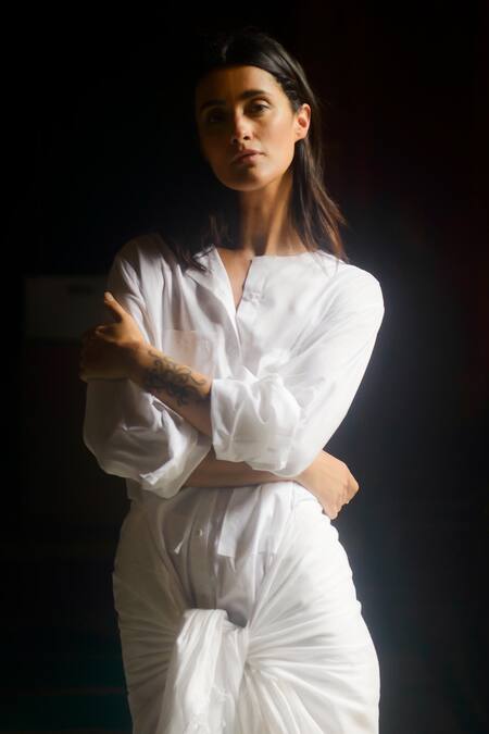 Buy_Ituvana_White Cotton Applique Collared Shiba Sarong Shirt Dress _Online_at_Aza_Fashions