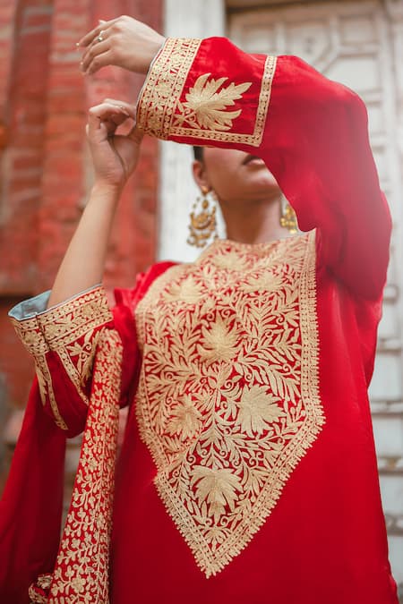 Shop Wazir C Red Silk Embroidery, Zari Boat Neck Floral Work Kurta Salwar Set Online at Aza Fashions Shop_Wazir C_Red Silk Embroidery, Zari Boat Neck Floral Work Kurta Salwar Set _Online_at_Aza_Fashions