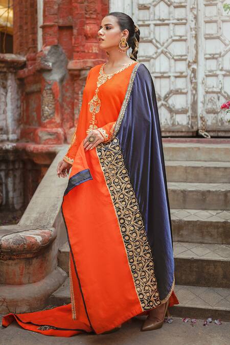 Wazir C_Orange Silk Embroidery, Metallic Thread, Zari Round Floral Work Kurta Pant Set _Online_at_Aza_Fashions