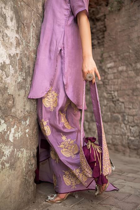 Wazir C_Purple Silk Embroidery, Zari, Metallic Thread Split Floral Work Kurta Salwar Set _Online_at_Aza_Fashions