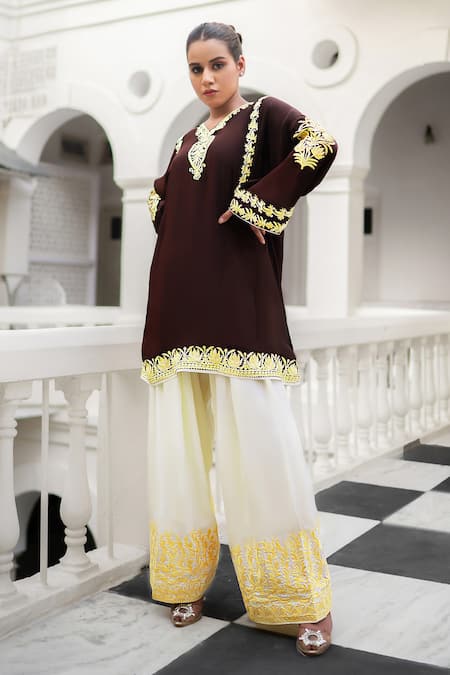 Wazir C_Brown Crepe Embroidery, Metallic Thread Kashmira Tilla Work Kurta With Salwar _Online_at_Aza_Fashions