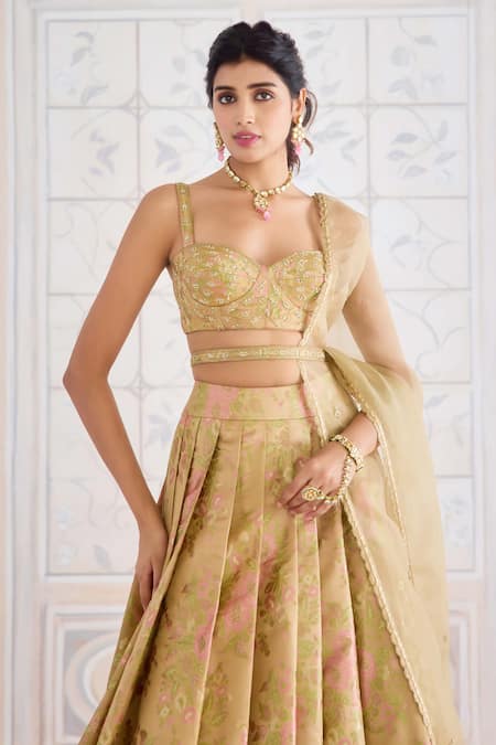 Buy_Shyam Narayan Prasad_Gold Brocade, Organza Embroidery, Zari Sweetheart Neck Floral Woven Lehenga Set 
