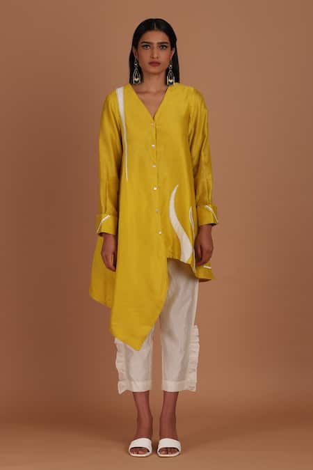 Buy_Sandhya Shah_Yellow Chanderi Ruffles V-neck The Rising Sun Tunic With Pant _Online_at_Aza_Fashions