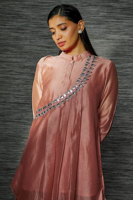 Buy_Sandhya Shah_Peach Chanderi Mirrors Mandarin Collar Leather Work Tunic With Pant _Online_at_Aza_Fashions
