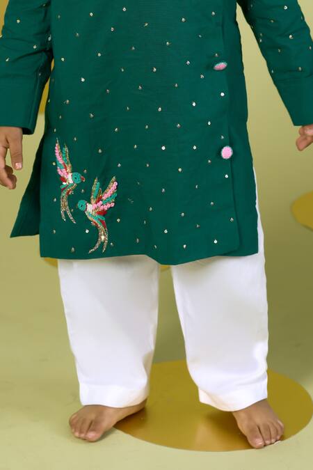 Shop_Vivedkids_Green Cotton Mirrors, Embroidery Bird Kurta And Pant Set _Online_at_Aza_Fashions