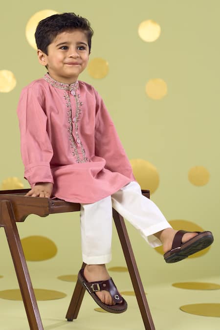 Shop_Vivedkids_Pink Cotton Embroidery, Beads, Metallic Handwork Neckline Kurta And Pant Set _Online_at_Aza_Fashions