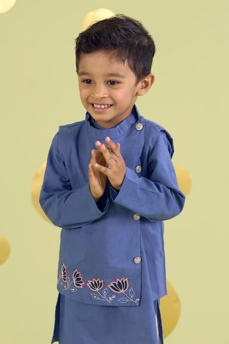 Shop_Vivedkids_Blue Cotton Applique, Embroidery Lotus Bundi And Kurta Set _Online_at_Aza_Fashions