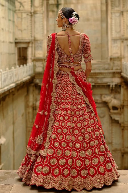 Nitika Gujral Red Hexagon Raw Silk Bridal Lehenga Set 
