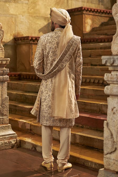 Nitika Gujral Floral Embroidered Sherwani Set 