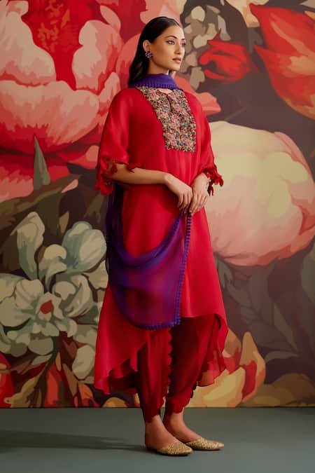 Parul And Preyanka Ruby Embroidered Kaftan Kurta Set 