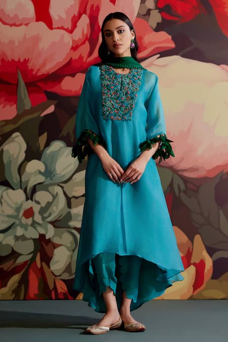 Buy_Parul And Preyanka_Blue Silk Organza, Silk, Crepe Embroidery, Zari, Feroza Kaftan Kurta Set _Online_at_Aza_Fashions