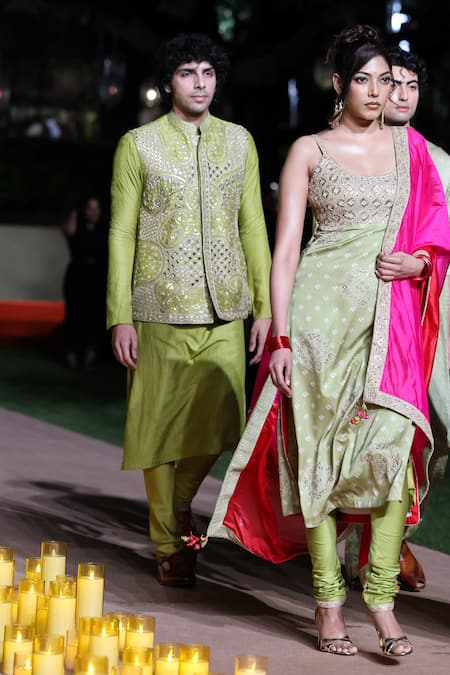 Punit Balana Mirror Work Bundi Kurta Set 