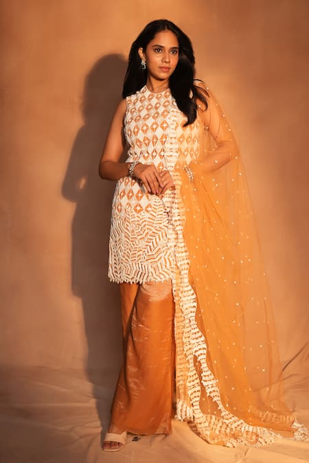 Shop_Ashutosh Joshi_Ivory Net, Crepe Embroidery, Beads, Pearls Round Neck Abstract Kurta Set 