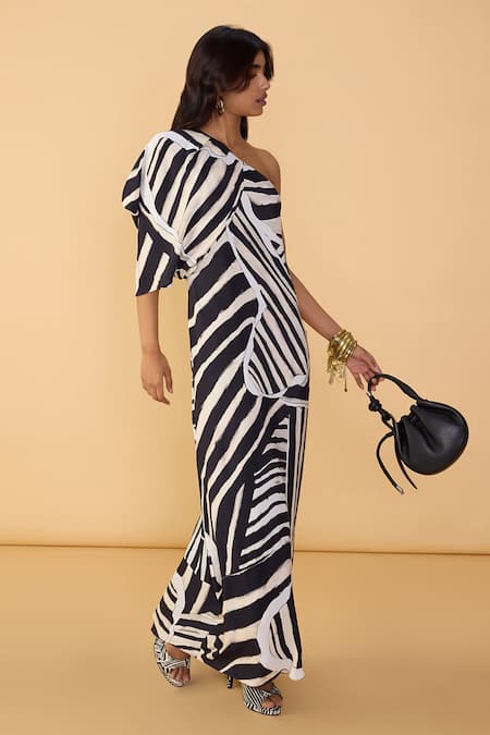 Saaksha & Kinni Black Crepe One Shoulder And White Stripe Selna Dress Online at Aza Fashions Saaksha & Kinni_Black Crepe One Shoulder And White Stripe Selna Dress _Online_at_Aza_Fashions