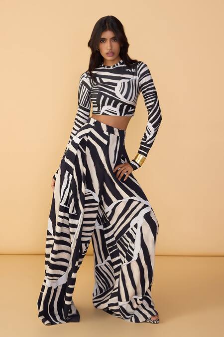 Buy Saaksha & Kinni Black Lycra Boat Neck And White Stripe Gigi Blouse Online at Aza Fashions Buy_Saaksha & Kinni_Black Lycra Boat Neck And White Stripe Gigi Blouse _Online_at_Aza_Fashions