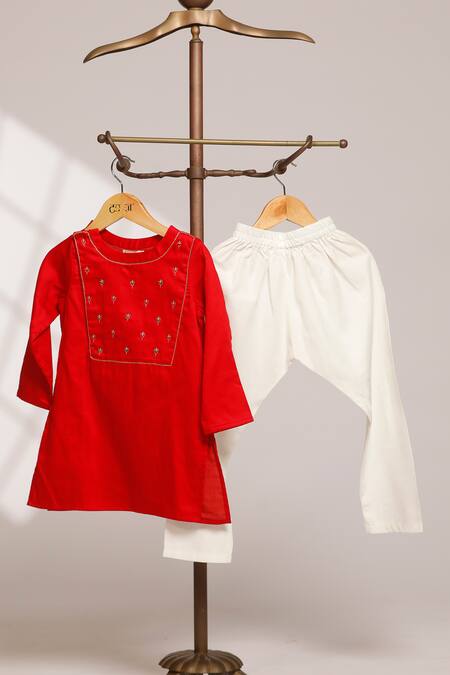 Snuggleme_Red Cotton Embroidery, Metallic Thread Kurta With Pant _Online_at_Aza_Fashions