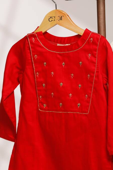 Snuggleme_Red Cotton Embroidery, Metallic Thread Kurta With Pant _at_Aza_Fashions