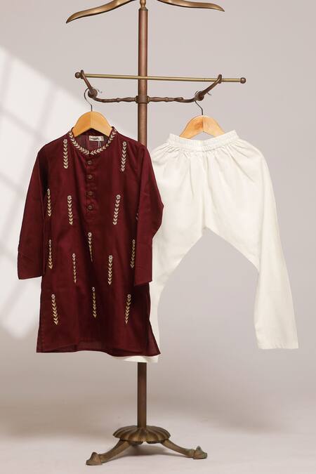 Snuggleme_Wine Cotton Embroidery, Metallic Thread Kurta With Pant _Online_at_Aza_Fashions