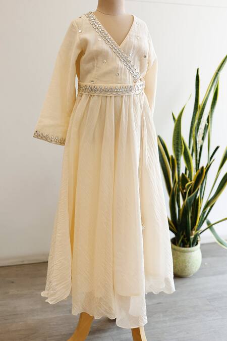 Buy_Snuggleme_Off White Chanderi Metallic Thread, Sequins Embroidered Anarkali Dress _Online_at_Aza_Fashions