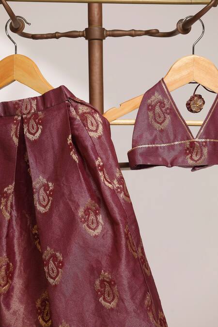 Buy_Snuggleme_Brown Jacquard Metallic Thread, Embroidery, Floral Pattern Blouse With Lehenga 