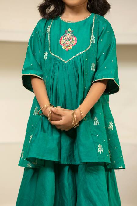 Snuggleme_Green Chanderi Embroidery, Sequins Floral Top With Lehenga _at_Aza_Fashions