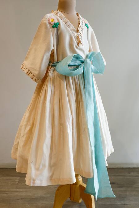 Snuggleme_Ivory Chanderi Embroidery, Chains Flower Dress _Online_at_Aza_Fashions