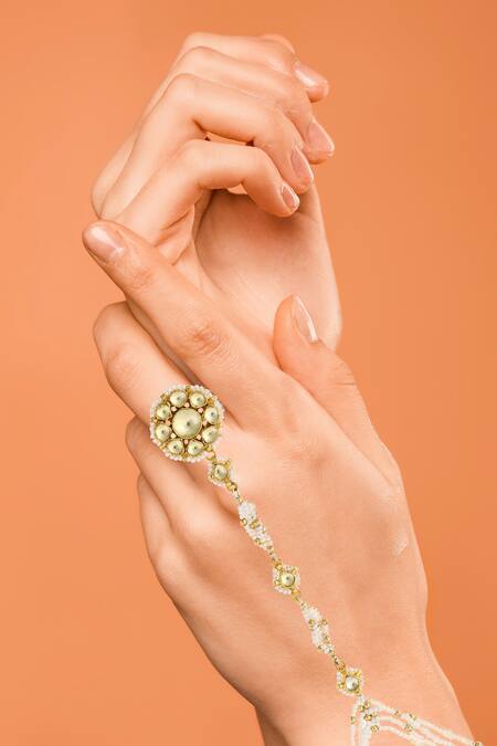 Buy_MAISARA JEWELRY_White Pearls Floral Kundan Hathphools Set Of 2 _Online_at_Aza_Fashions