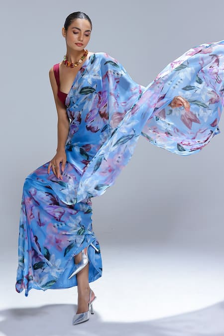 Studio Surbhi Printed Saree With Blouse 