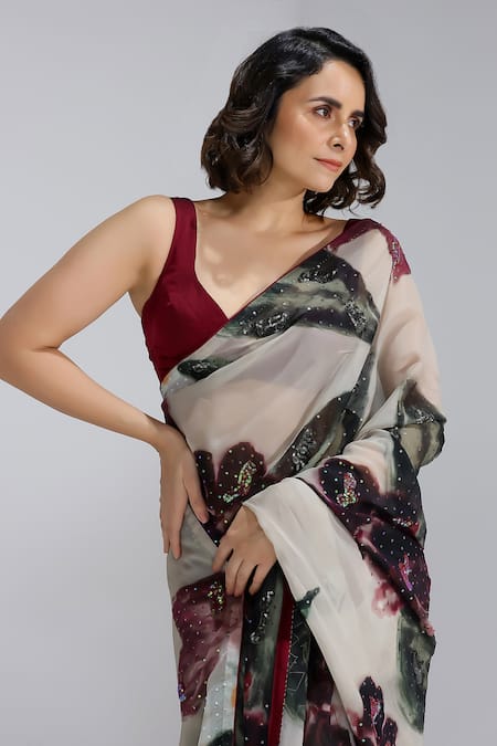 Studio Surbhi Gardenia Print Saree With Blouse 