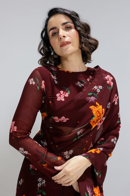 Buy_Studio Surbhi_Maroon Organza, Satin, Georgette Round Neck Flower Print Saree With Blouse _Online_at_Aza_Fashions