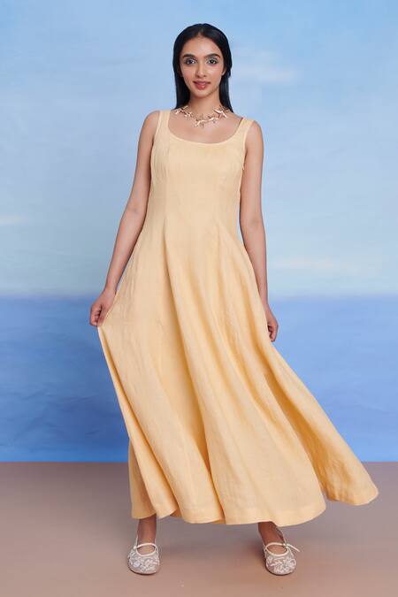 Buy Saphed Yellow Linen Scoop Neck Butterscotch Dress Online at Aza Fashions Buy_Saphed_Yellow Linen Scoop Neck Butterscotch Dress _Online_at_Aza_Fashions