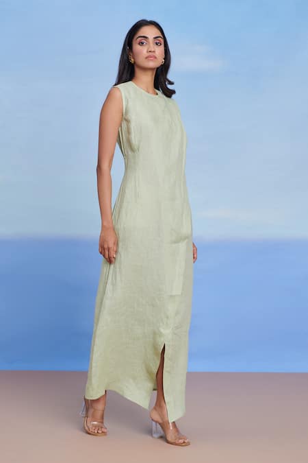 Saphed Green Linen Round Neck Pista Drape Dress at Aza Fashions Saphed_Green Linen Round Neck Pista Drape Dress _at_Aza_Fashions