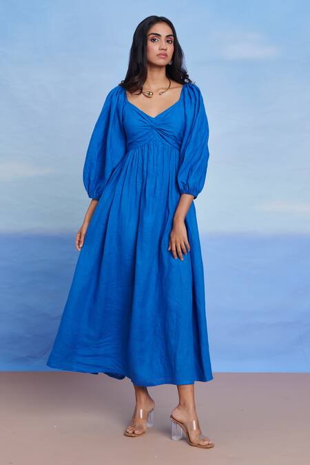 Shop_Saphed_Blue Linen Sweetheart Neck Santorini Front Twist Dress _Online_at_Aza_Fashions