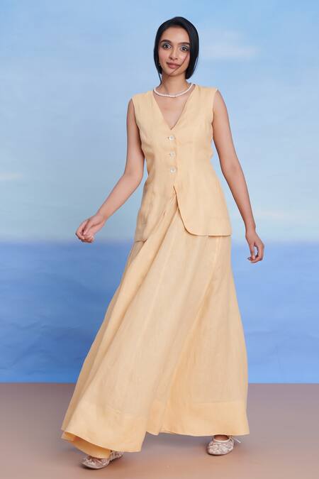 Buy_Saphed_Yellow Linen V-neck Butterscotch And Maxi Set 